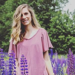 Meet your Posher, Lauren